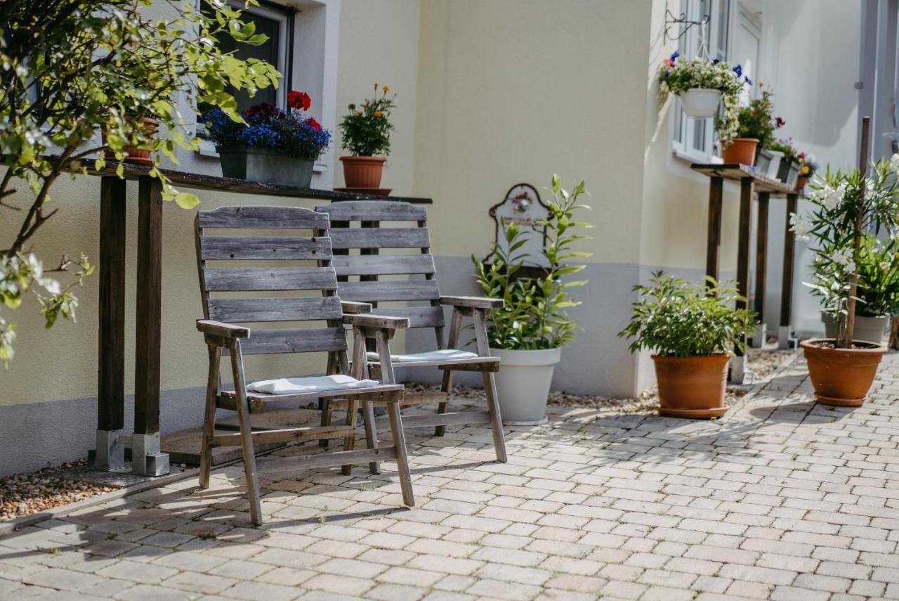 Apartment Familie Cortie Spitzzicken Bagian luar foto